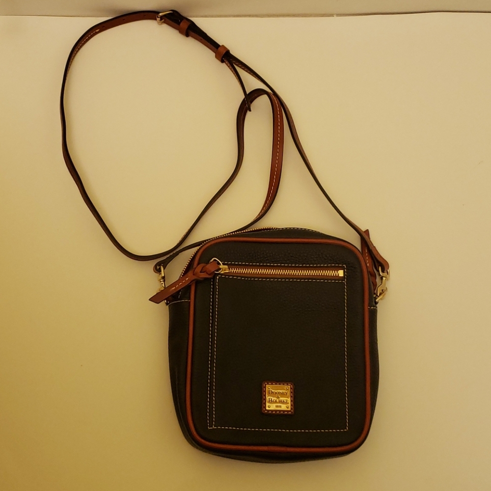 Navy Blue Dooney & Bourke Crossbody Leather Purse
